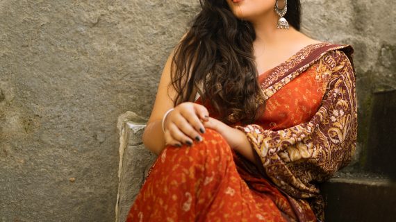 <strong>Some must-have Lingerie products to accentuate the Statement of saree Fashion when you buy Lingerie Online</strong>