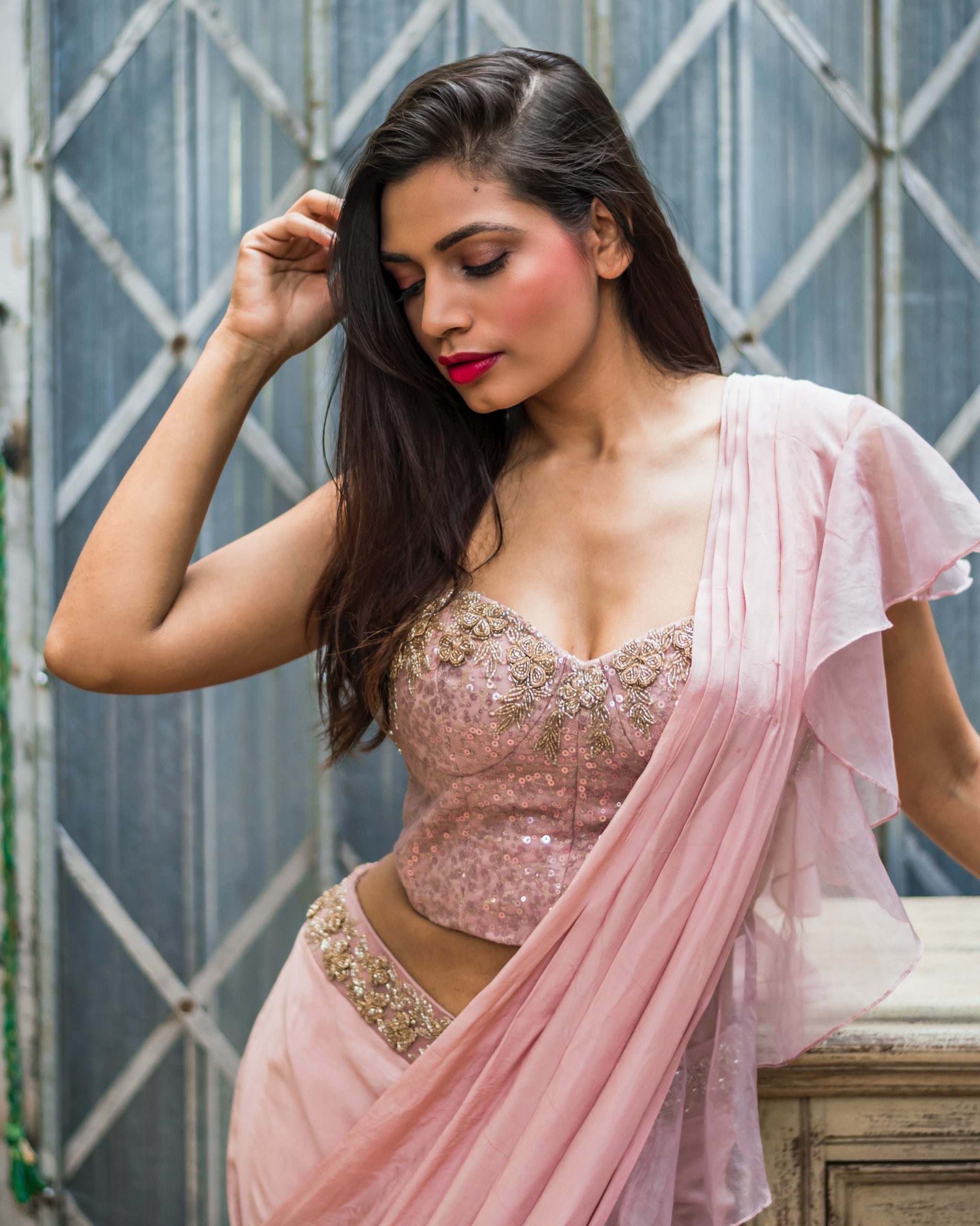 Choosing the right saree shapewear to supplement your style when you buy  Lingerie online. - Luxusintim